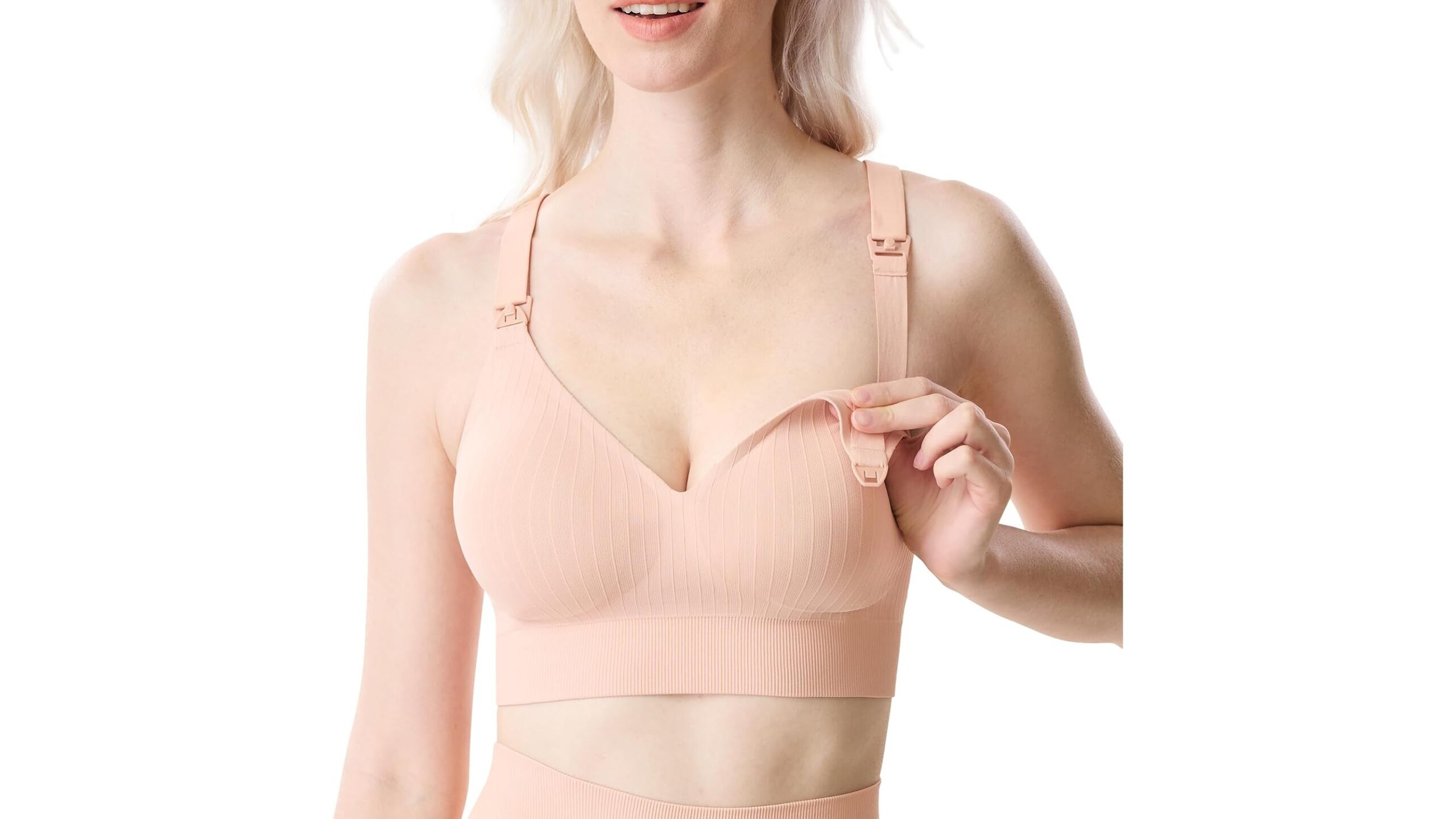 Sports bras for breastfeeding mums training at home: support, access and comfort
