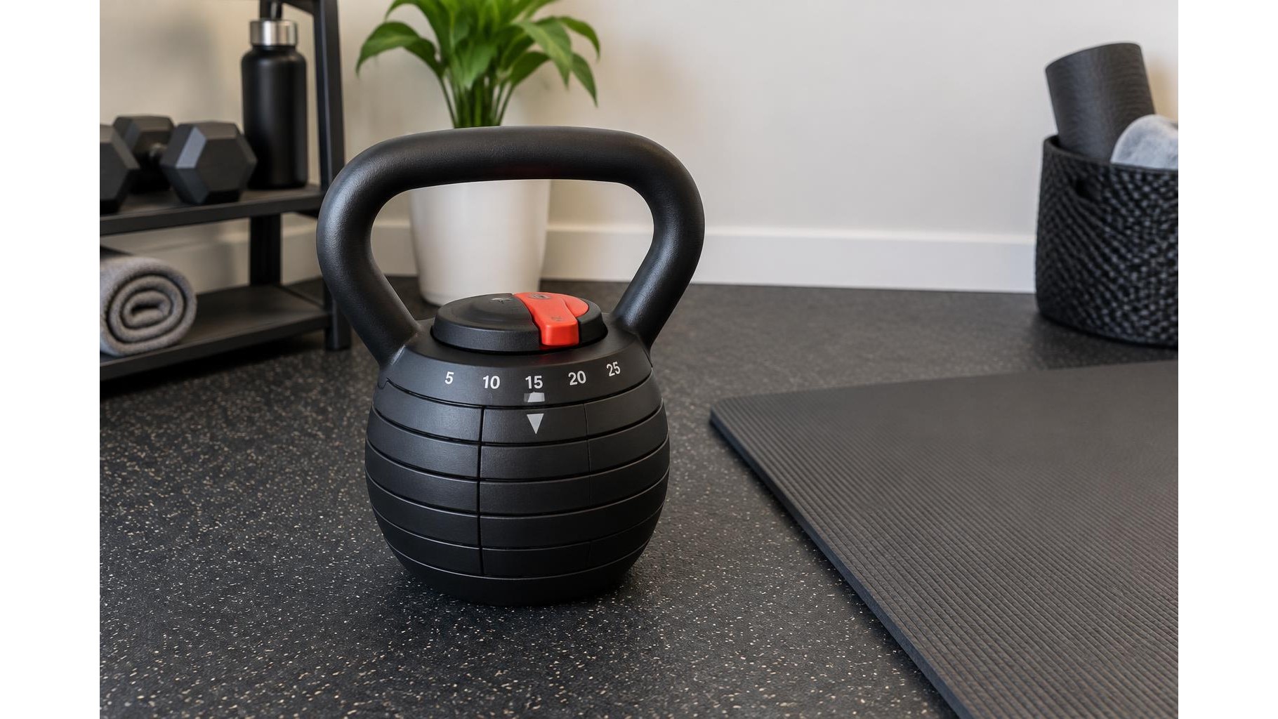How to choose a compact adjustable kettlebell for versatile home strength training